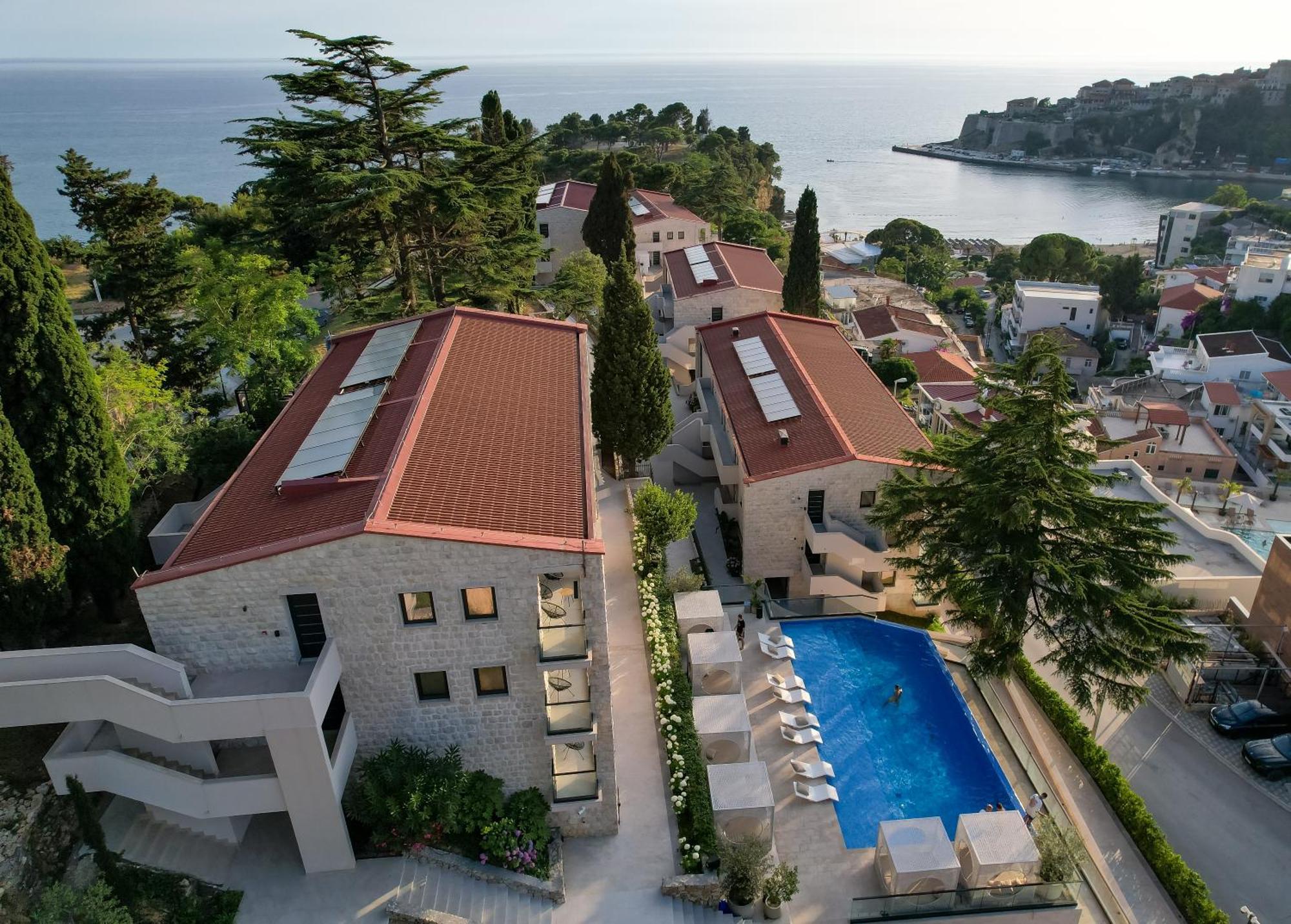 The New Hotel Mediteran - Villa Edition Ulcinj Extérieur photo